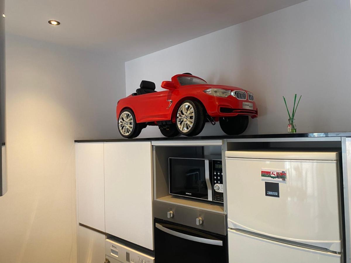 Apartamento En Madrid Rio Con Parking Gratuito Exterior foto